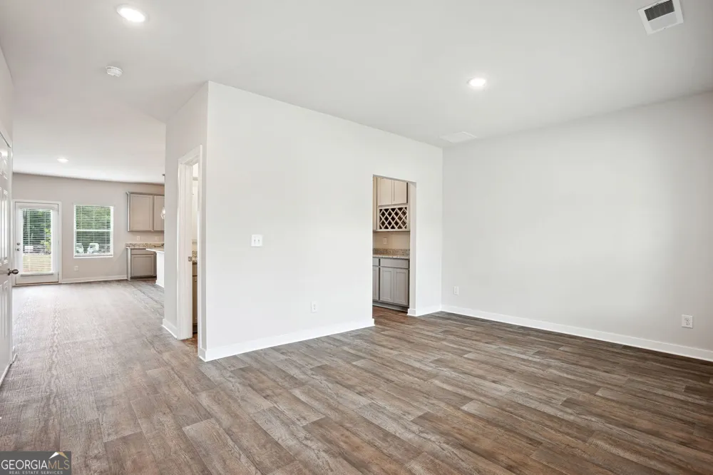 364 Jarrett ST Fairburn, GA 30213