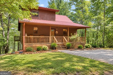 238 Virginia LN