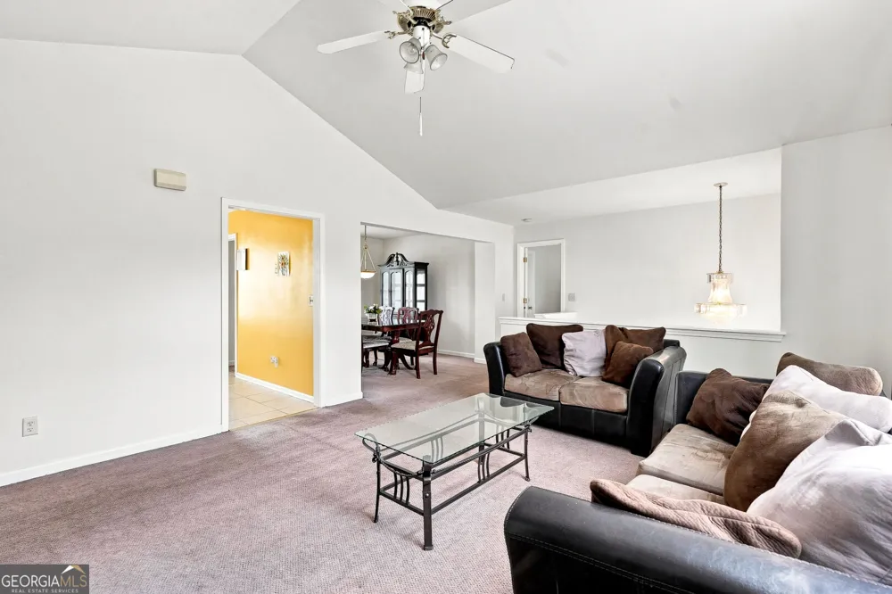 6296 Redcliff DR Douglasville, GA 30134