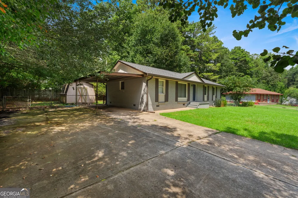 8839 Channing DR Jonesboro, GA 30238