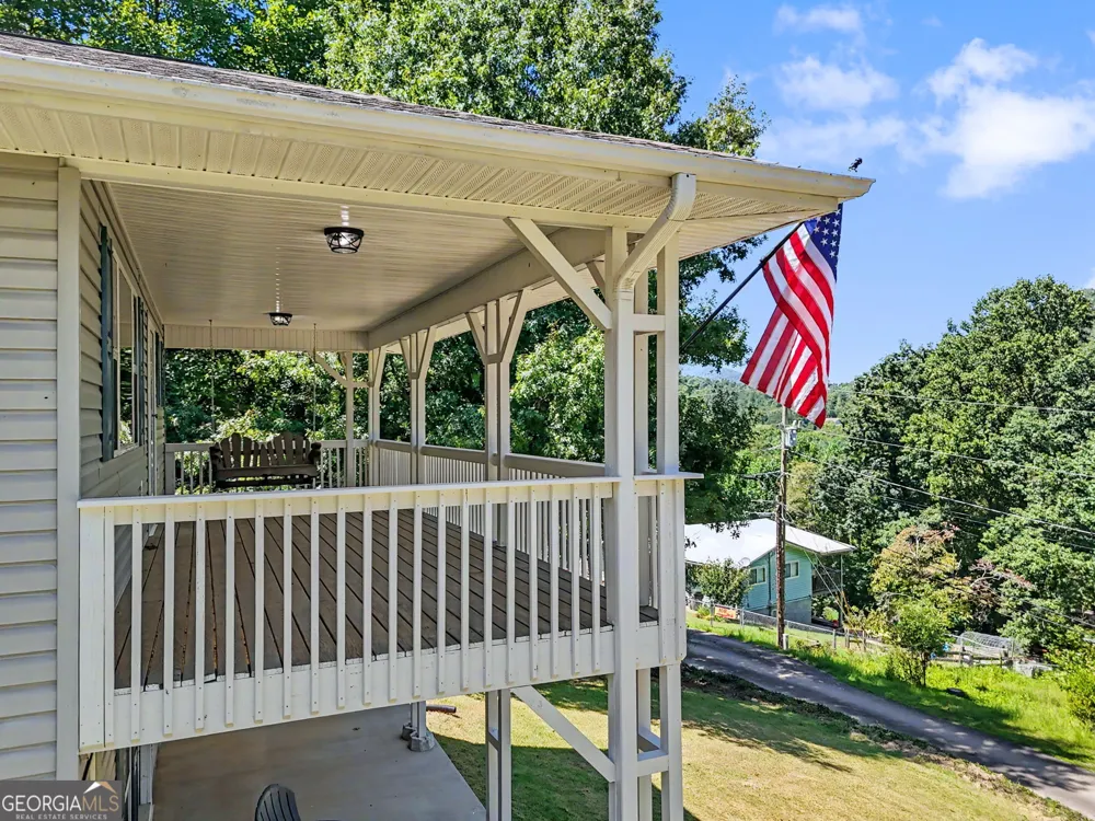 383 Morgan DR Hiawassee, GA 30546