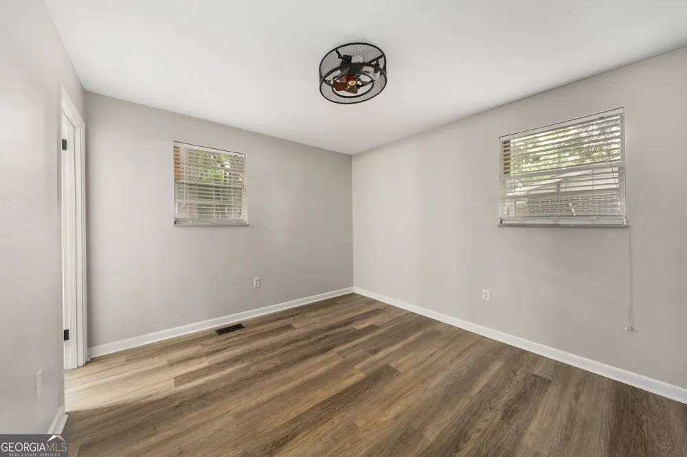114 Karen DR Warner Robins, GA 31088