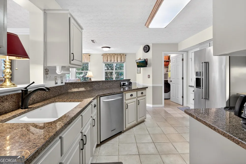 205 Palette LN Peachtree City, GA 30269