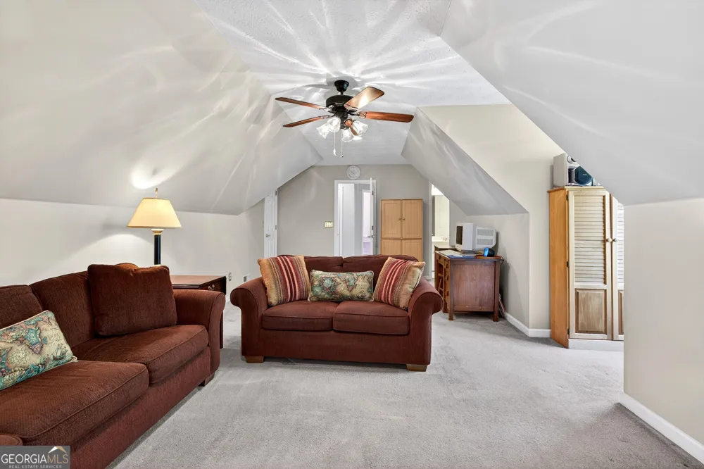 205 Palette LN Peachtree City, GA 30269