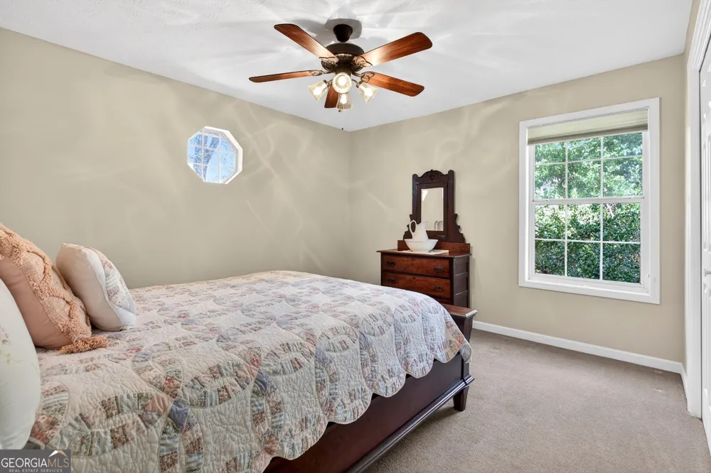 205 Palette LN Peachtree City, GA 30269