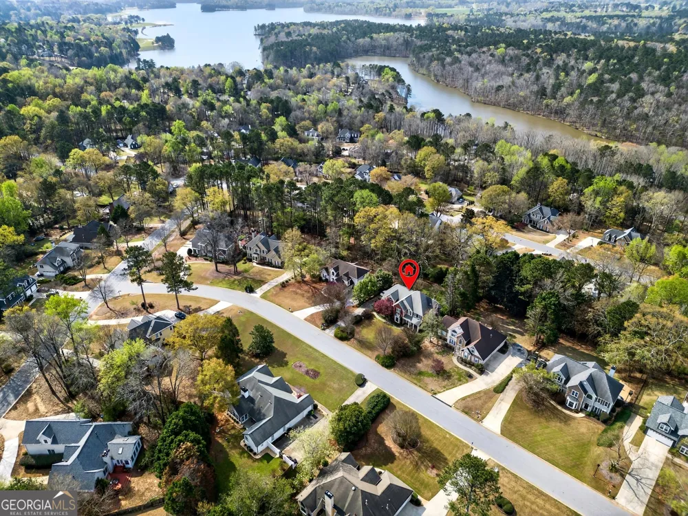 205 Palette LN Peachtree City, GA 30269