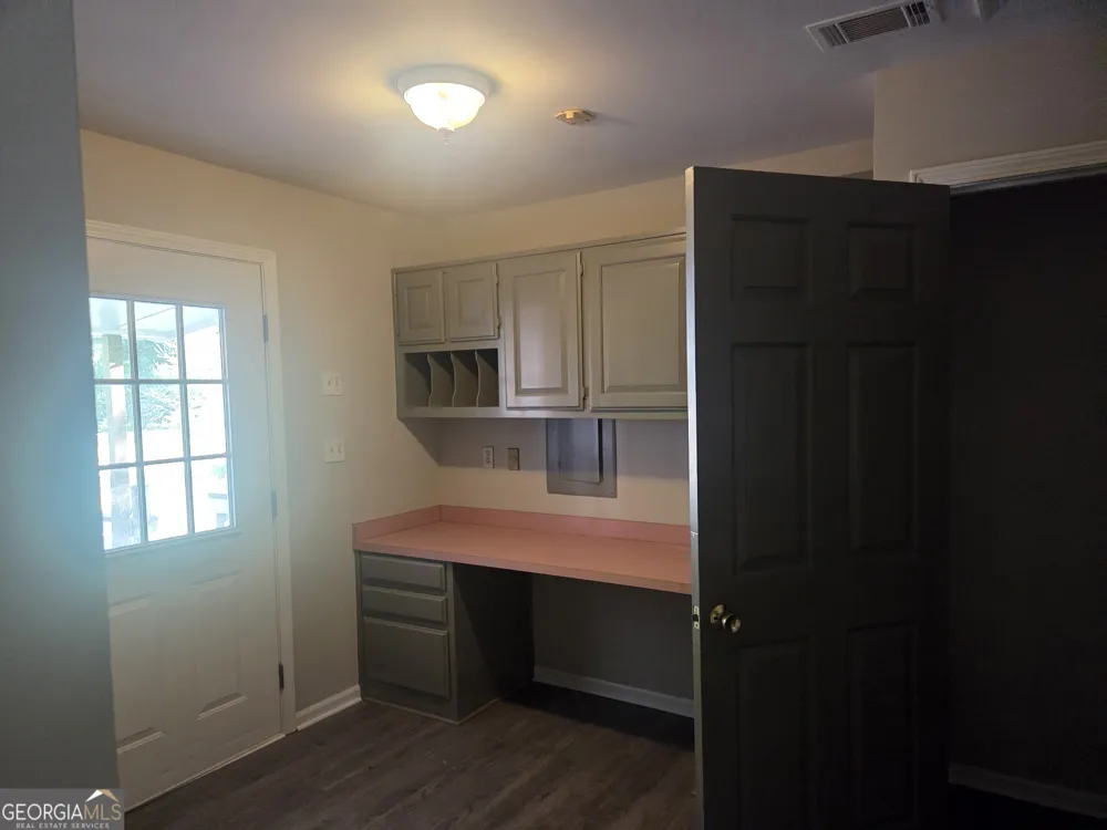 5360 Brooks LN Loganville, GA 30052