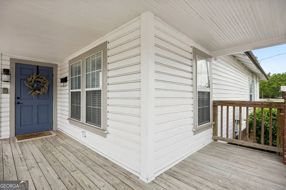 383 First ST Folkston, GA 31537