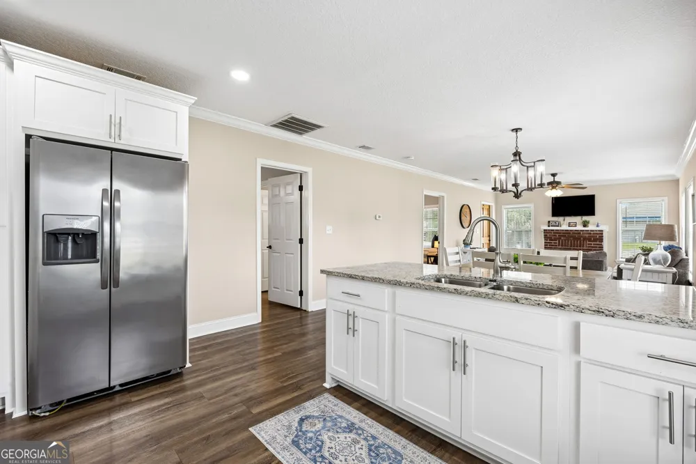 383 First ST Folkston, GA 31537