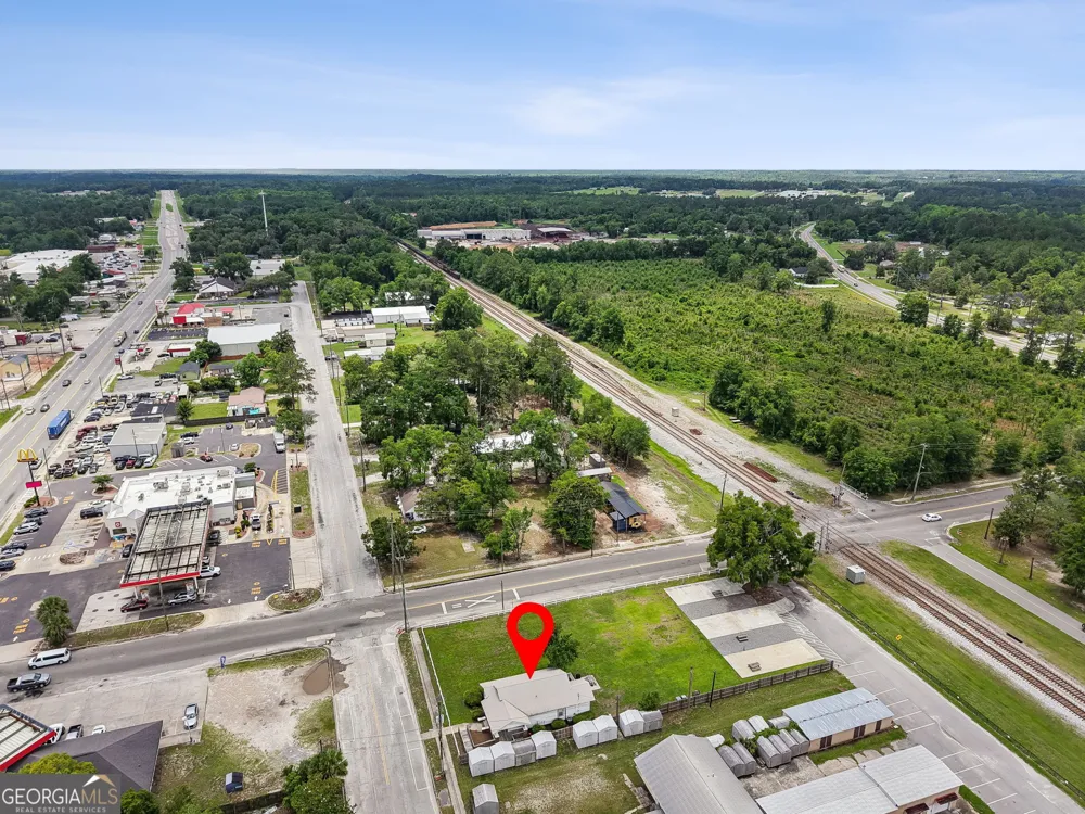 383 First ST Folkston, GA 31537