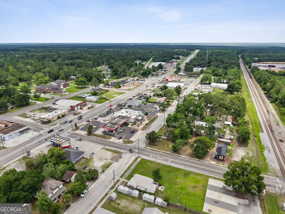 383 First ST Folkston, GA 31537