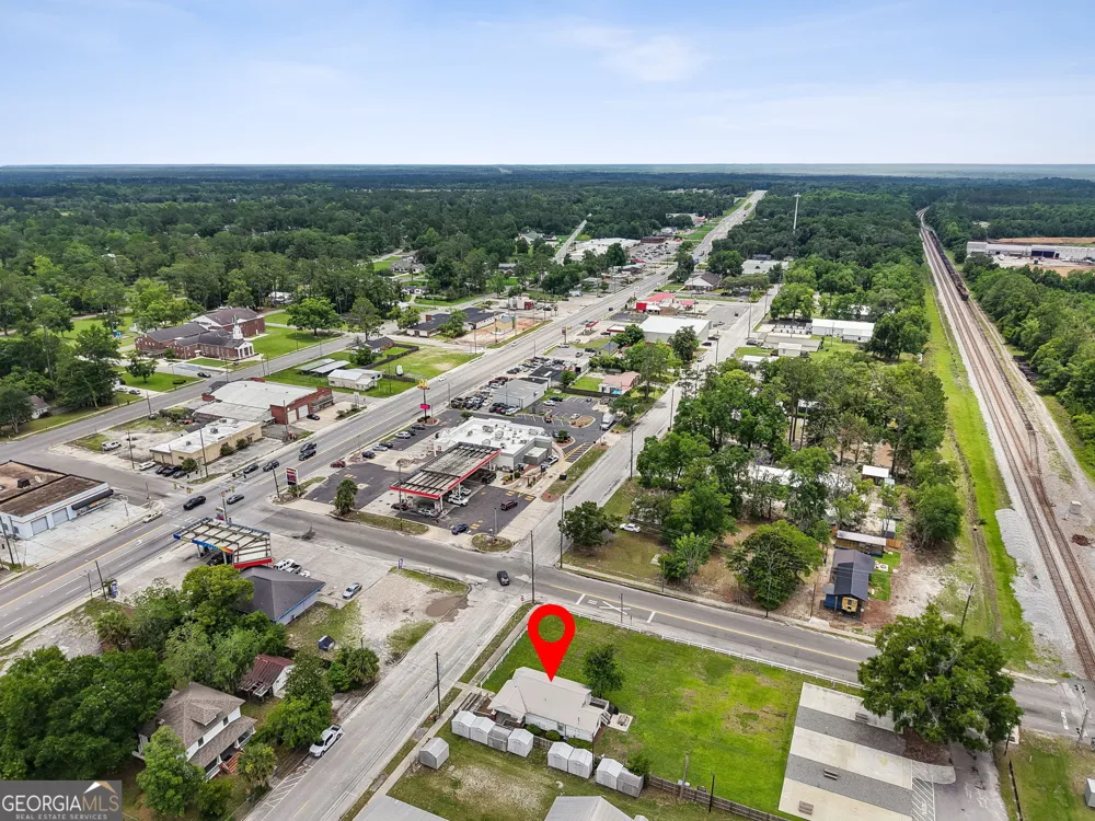 383 First ST Folkston, GA 31537