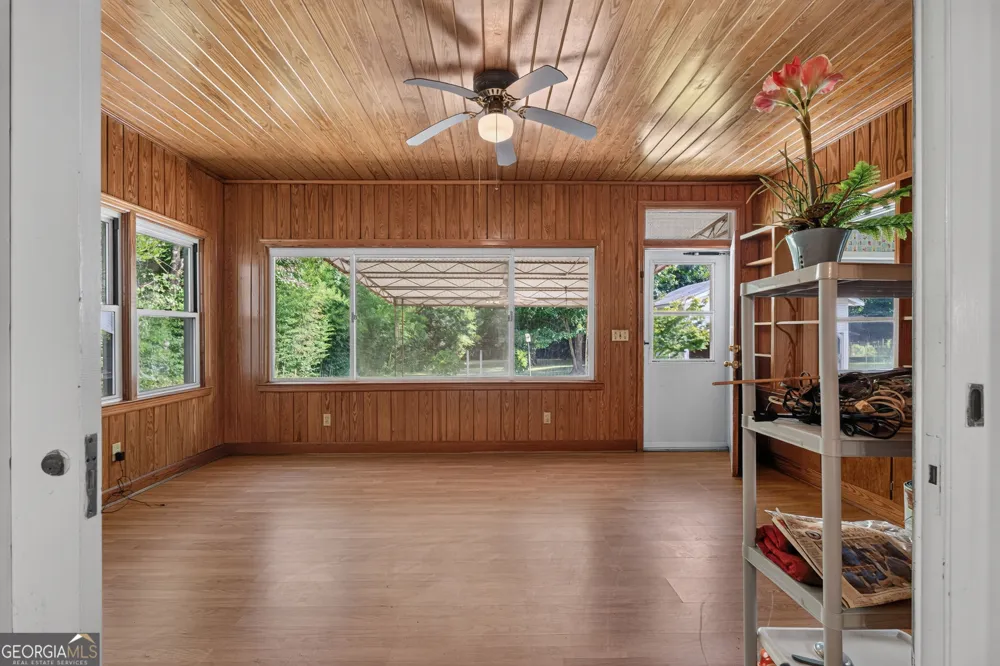 365 W Johnston ST Forsyth, GA 31029