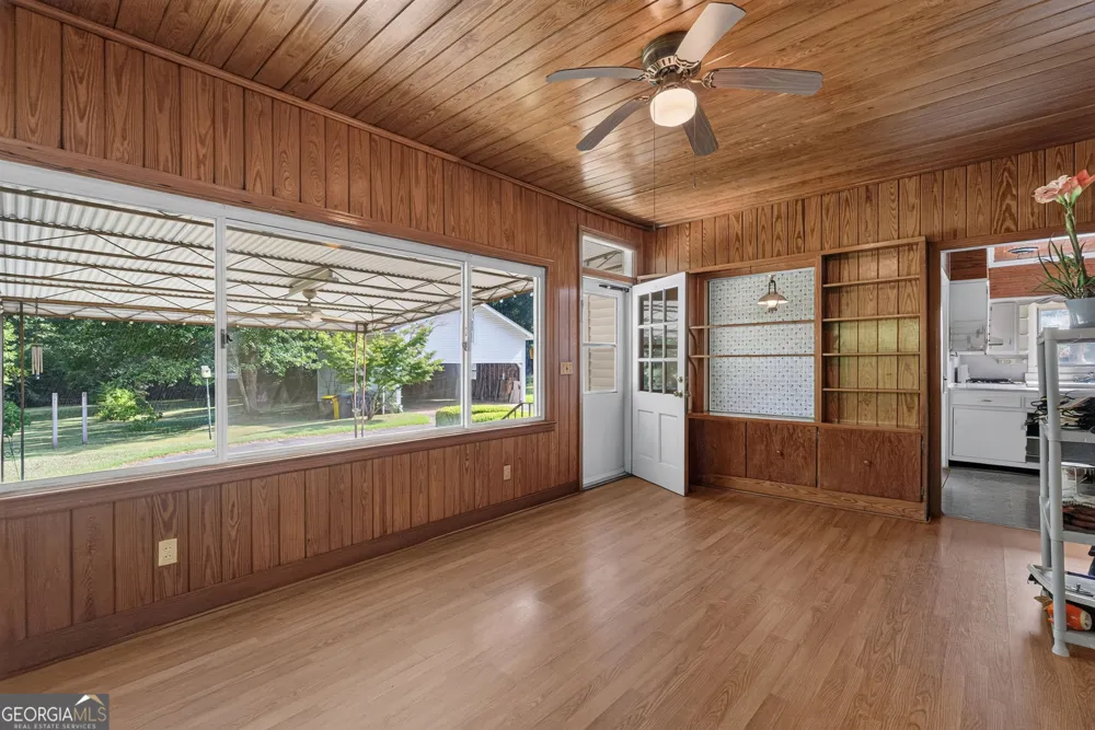 365 W Johnston ST Forsyth, GA 31029