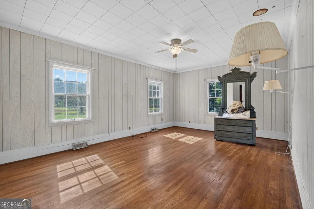 365 W Johnston ST Forsyth, GA 31029