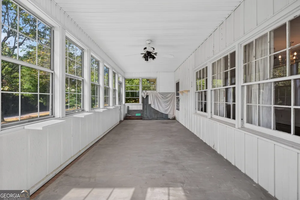 365 W Johnston ST Forsyth, GA 31029