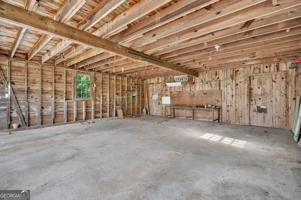 365 W Johnston ST Forsyth, GA 31029