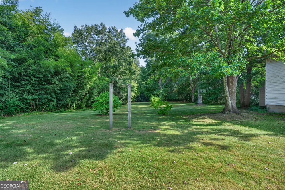 365 W Johnston ST Forsyth, GA 31029