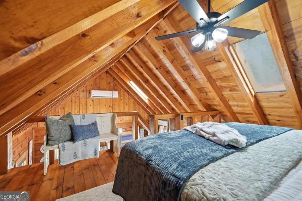 35 Finch LN Blue Ridge, GA 30513