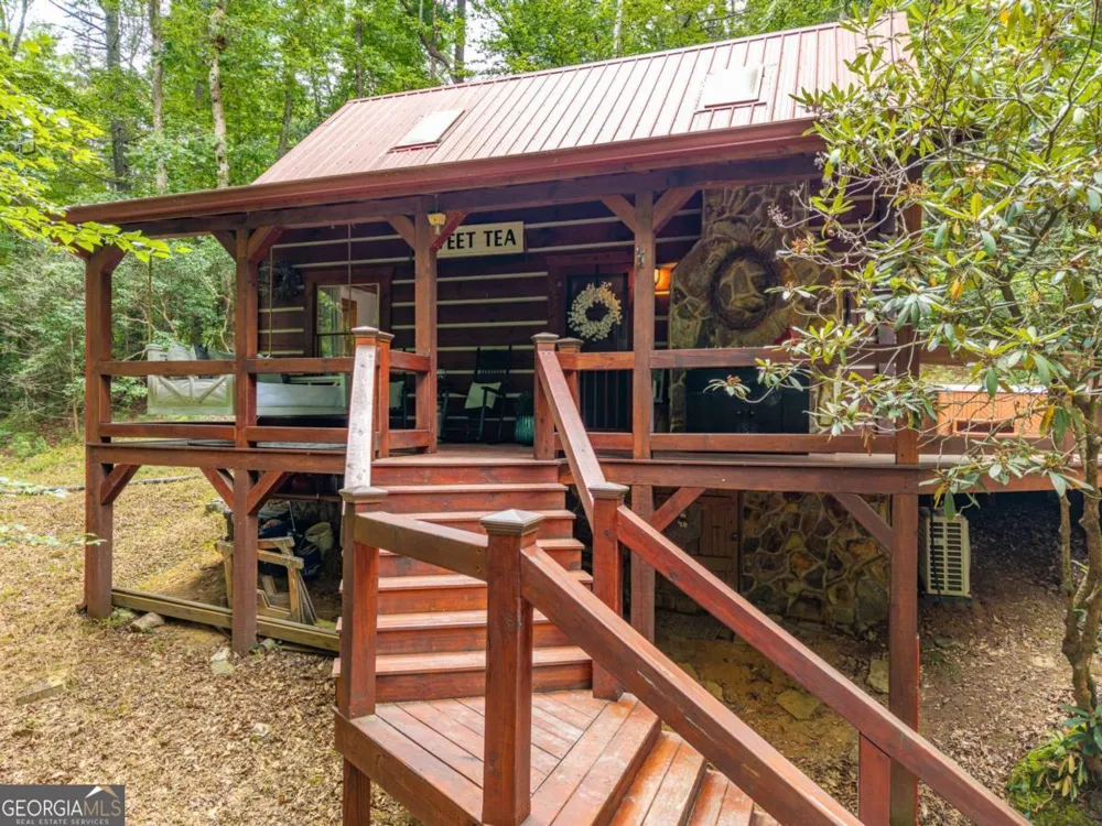 35 Finch LN Blue Ridge, GA 30513