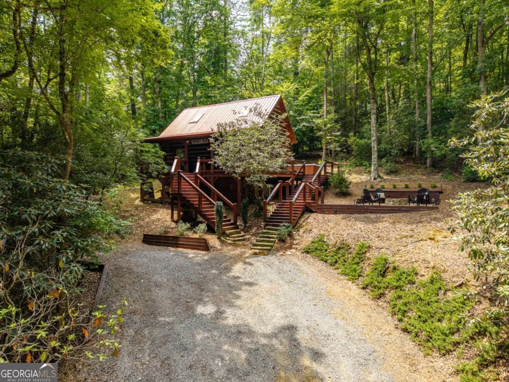 35 Finch LN Blue Ridge, GA 30513