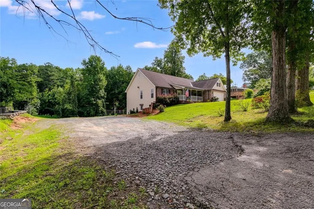 144 Bobs DR Mableton, GA 30126