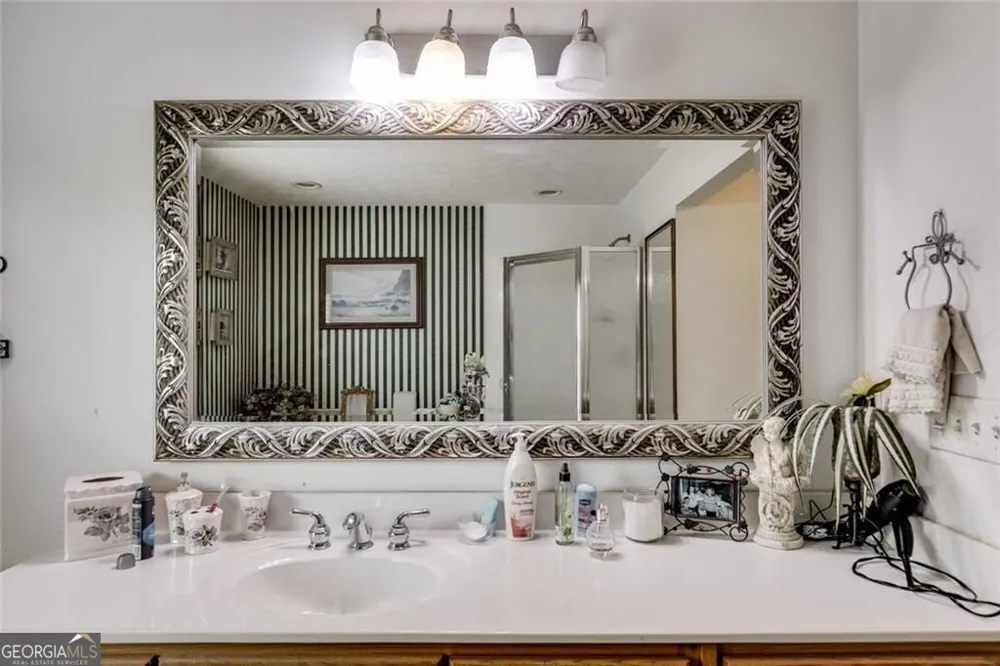 144 Bobs DR Mableton, GA 30126