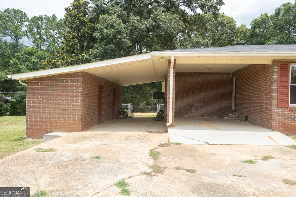 191 Hanson DR LaGrange, GA 30240
