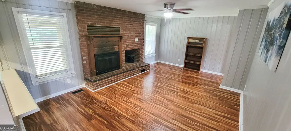 191 Hanson DR LaGrange, GA 30240