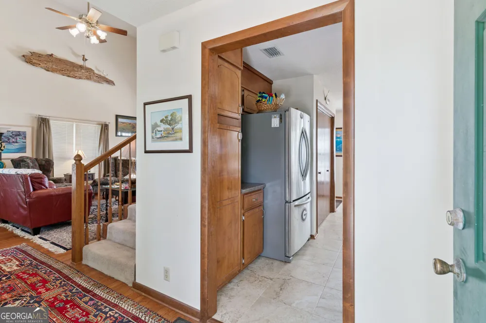 70 Deer LN White Oak, GA 31568