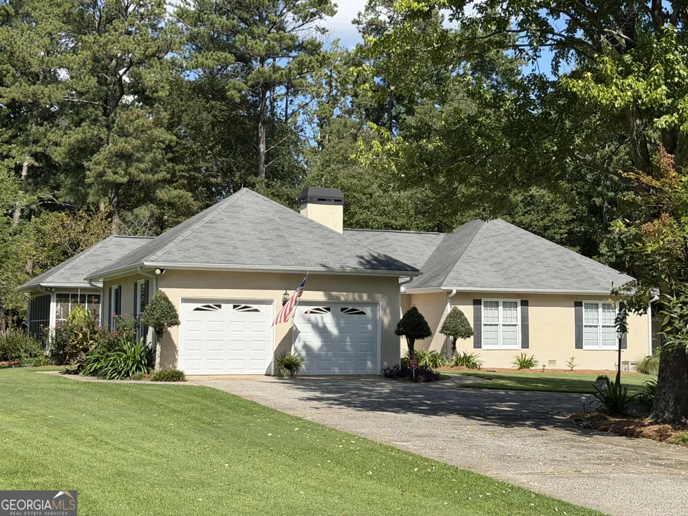 1996 Amber Leaf CT Jonesboro, GA 30236