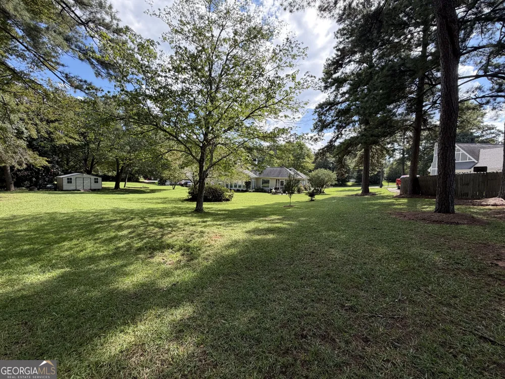 1996 Amber Leaf CT Jonesboro, GA 30236