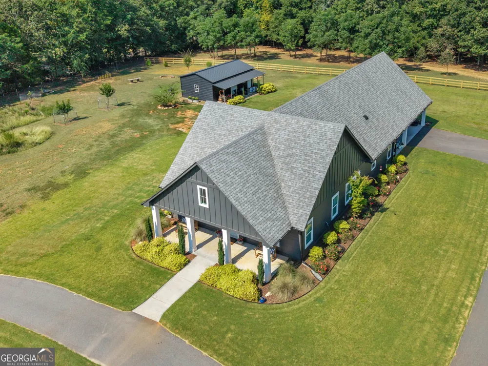 300 Cook RD Griffin, GA 30224