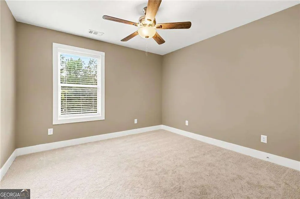 229 Little Brook LN Woodstock, GA 30188