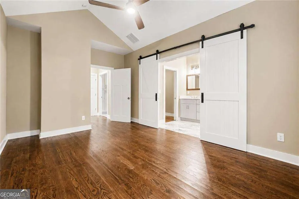 229 Little Brook LN Woodstock, GA 30188