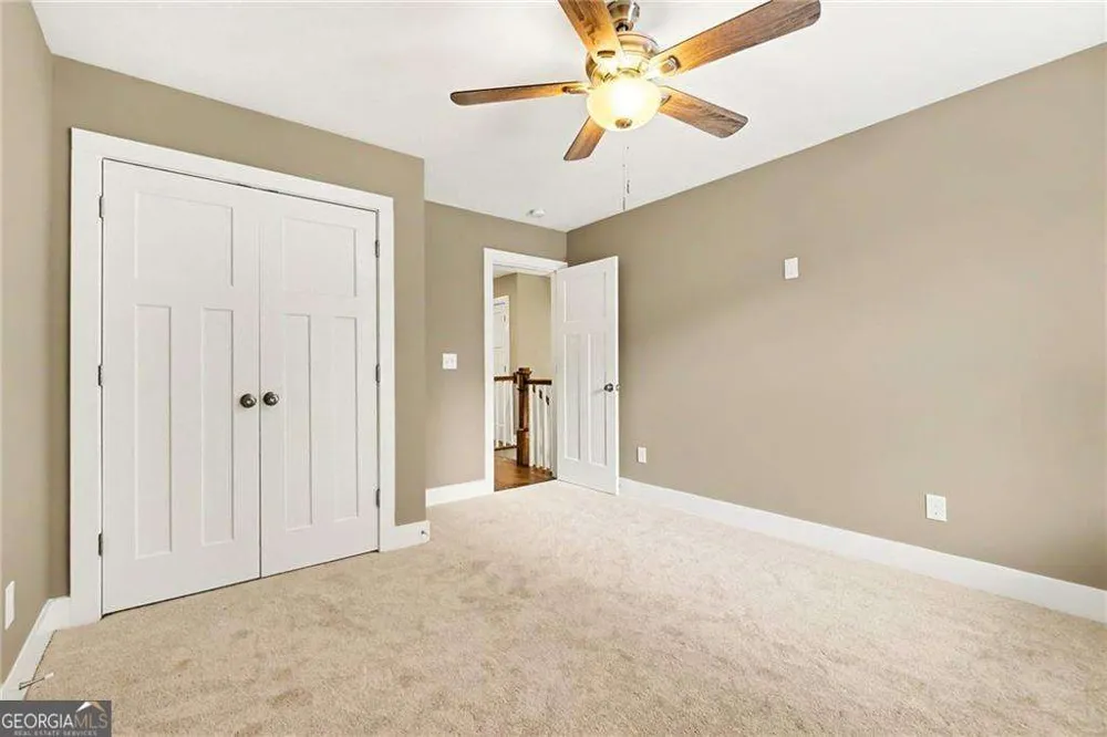 229 Little Brook LN Woodstock, GA 30188