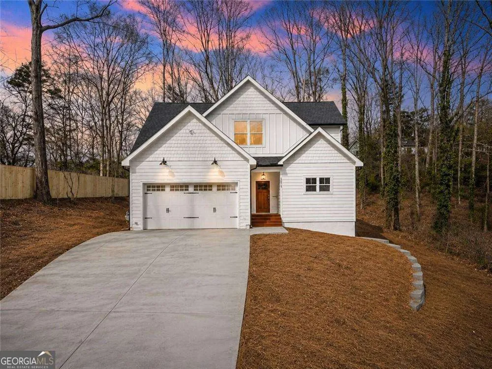 229 Little Brook LN Woodstock, GA 30188