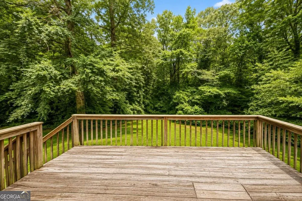 2315 Lake Royale DR Riverdale, GA 30296