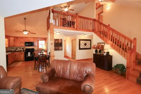 143 Hidden Lake CIR