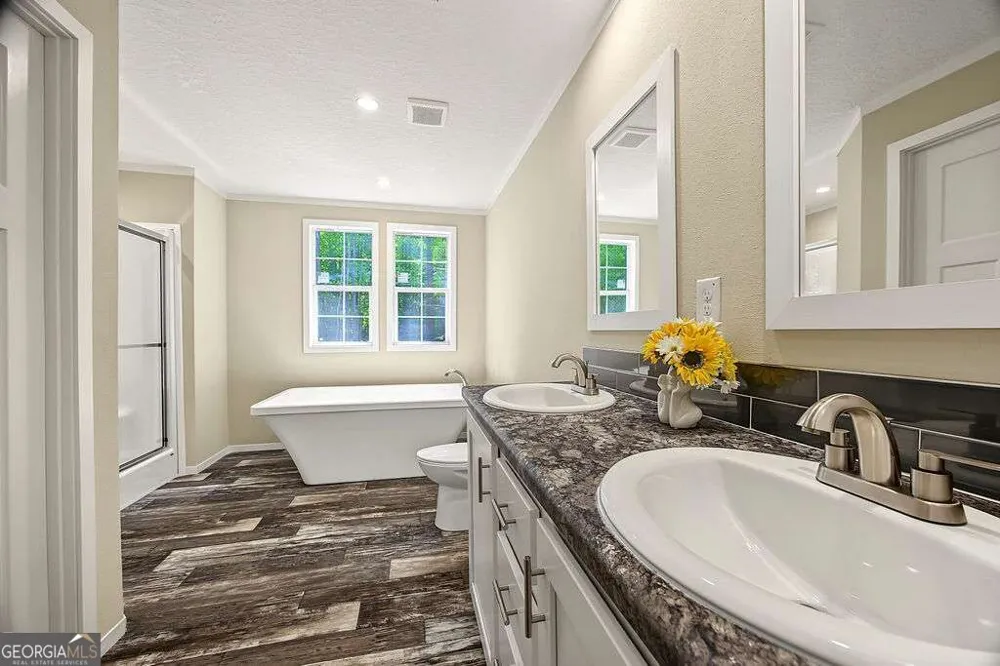 140 B Lakeshore DR Eatonton, GA 31024