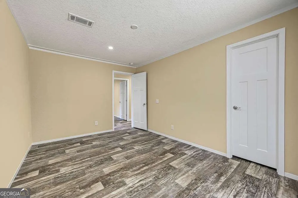 140 B Lakeshore DR Eatonton, GA 31024