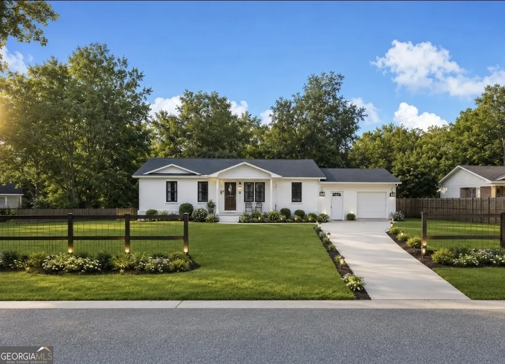 205 Lassiter DR Dublin, GA 31021