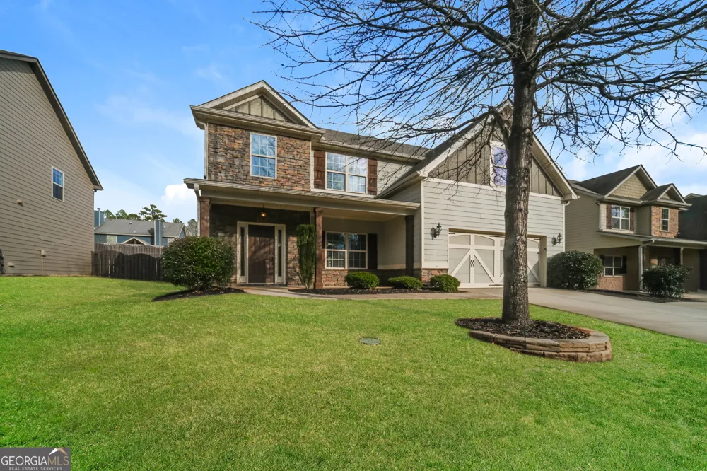 324 Cliffhaven CIR Newnan, GA 30263