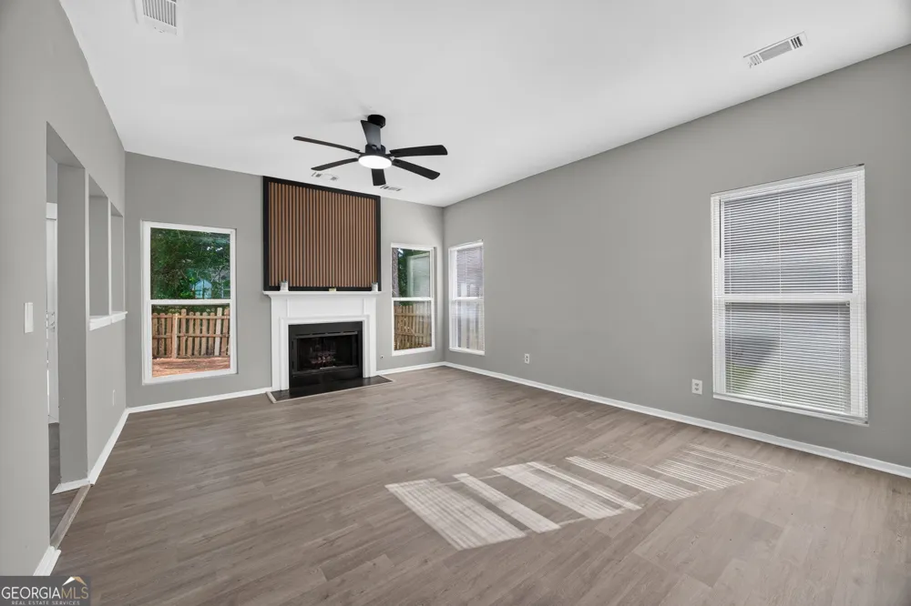 6229 Marbut Farms LN Lithonia, GA 30058