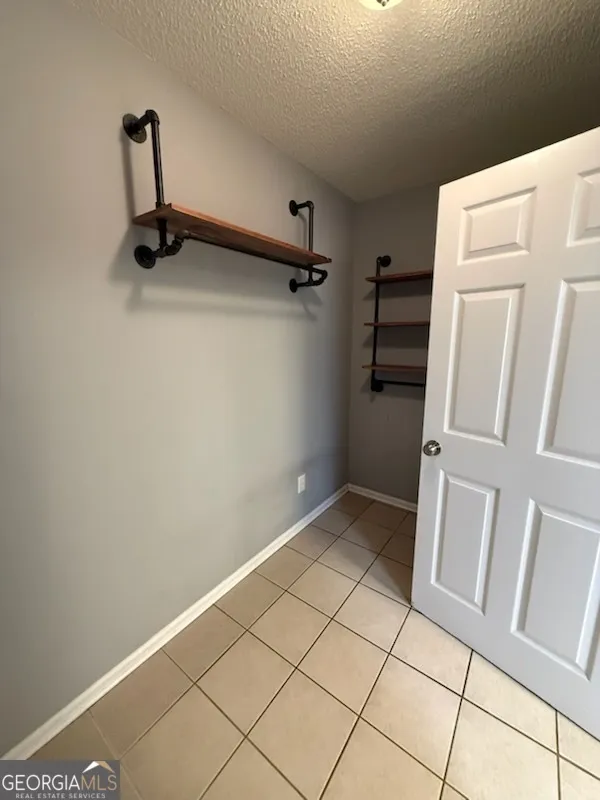200 Brookdale DR Dublin, GA 31021