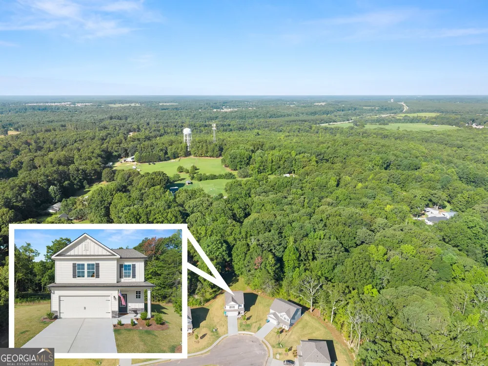 70 Edith CT Statham, GA 30666