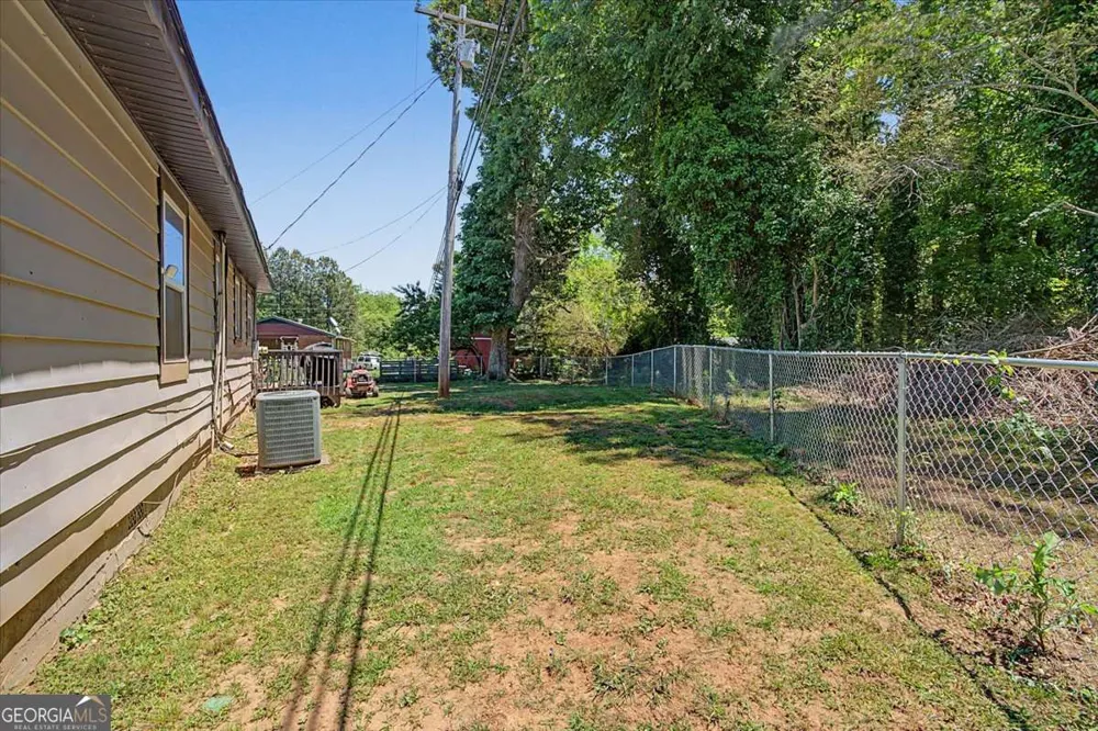 290 Dock Hyde RD Carrollton, GA 30116