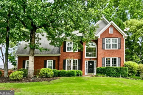4229 Sheffield CT NW