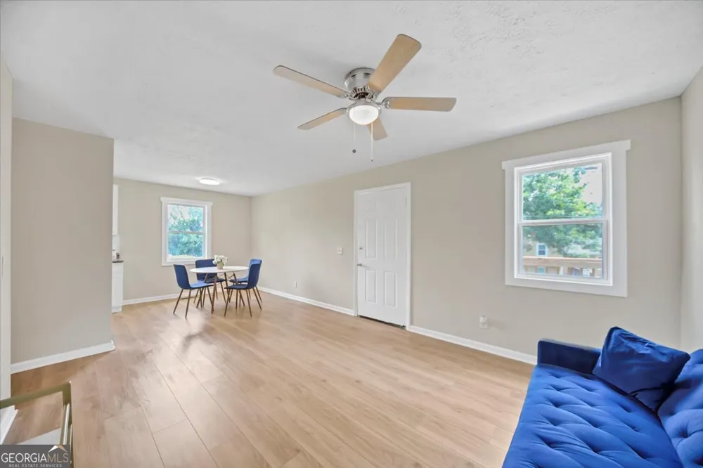 242 Jackson ST Barnesville, GA 30204