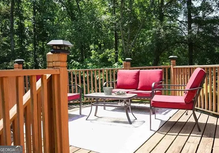 5262 Kurt LN SW Conyers, GA 30094